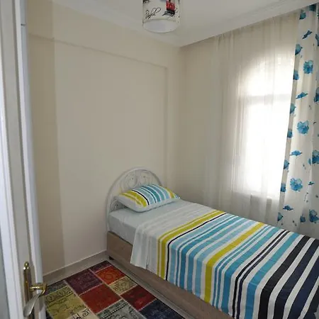 Toros 1 Apartment *